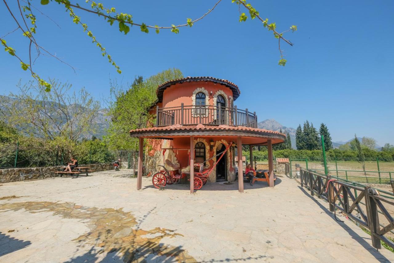 Hotel Berke Ranch&Nature 케메르 외부 사진